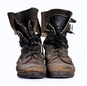 old army boots web
